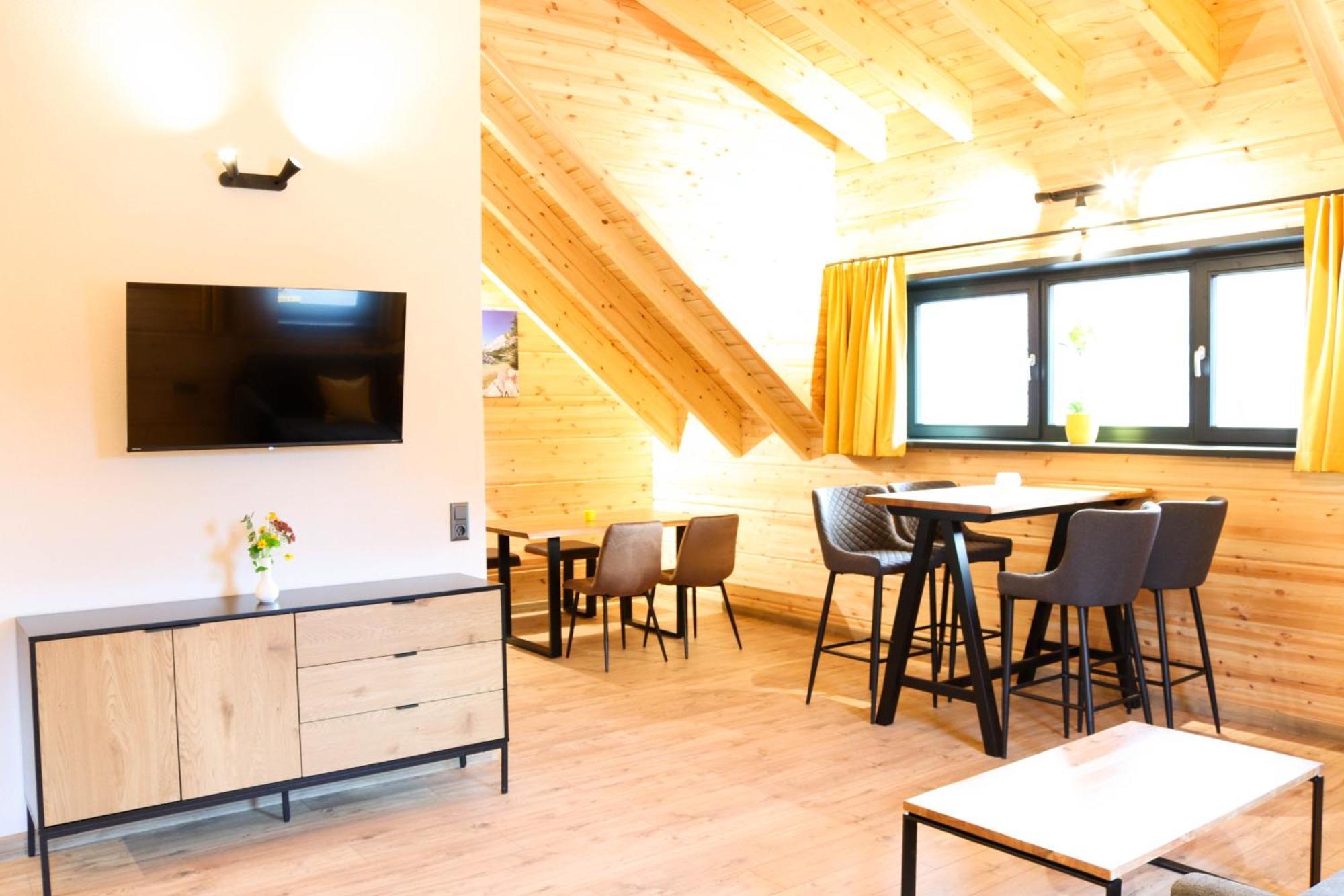 Wood Apartments 4 Jahreszeiten Landl  Bagian luar foto